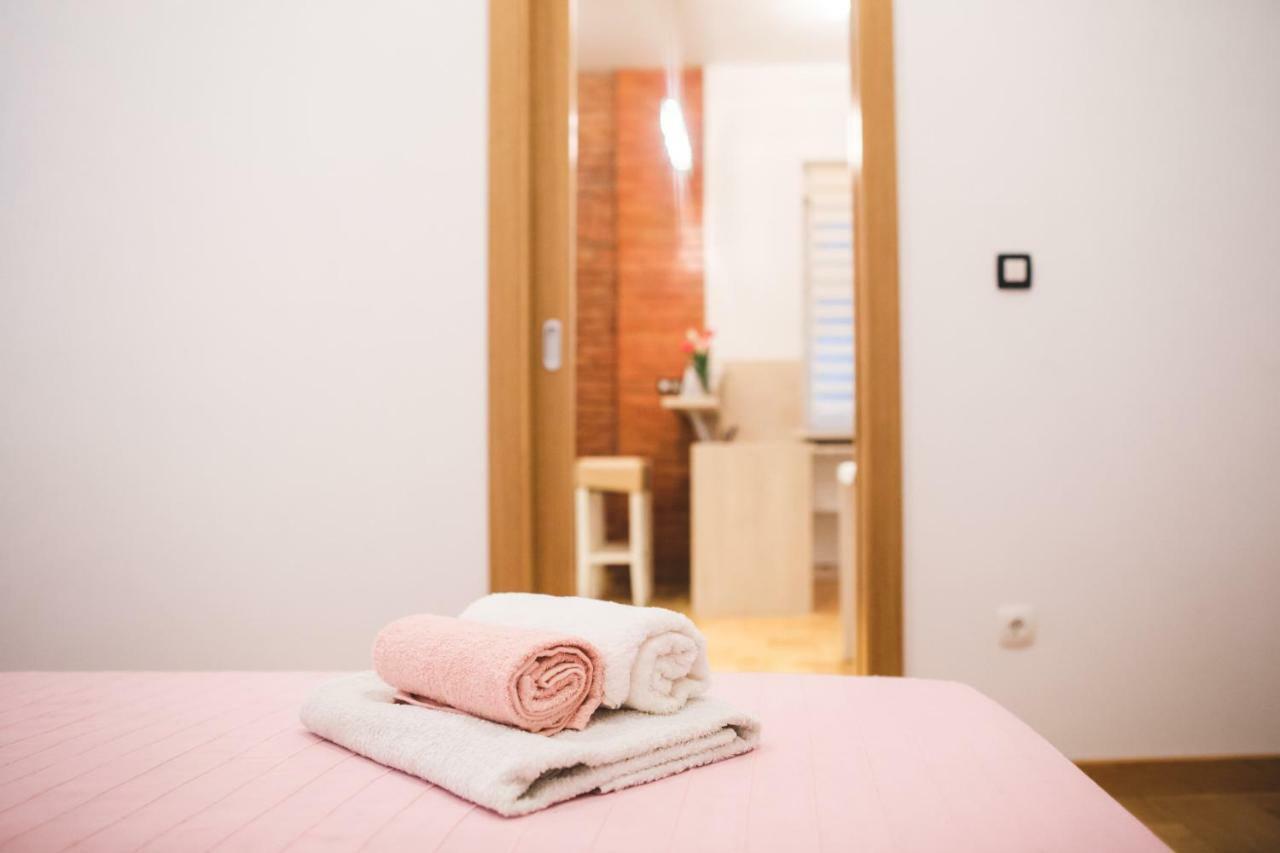 Clyra Apartment City Centar زغرب المظهر الخارجي الصورة