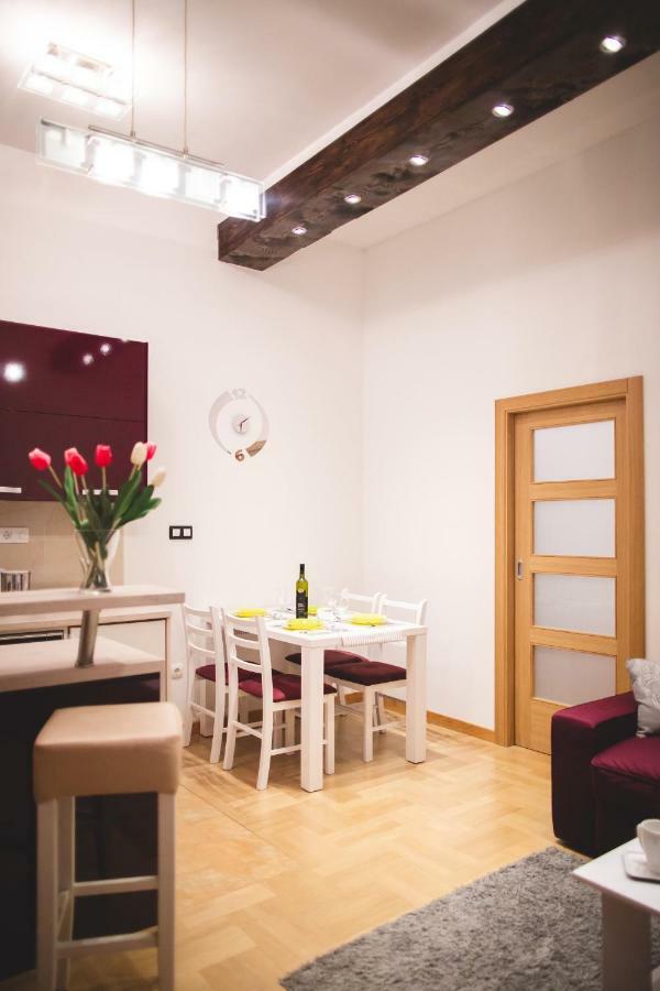 Clyra Apartment City Centar زغرب المظهر الخارجي الصورة