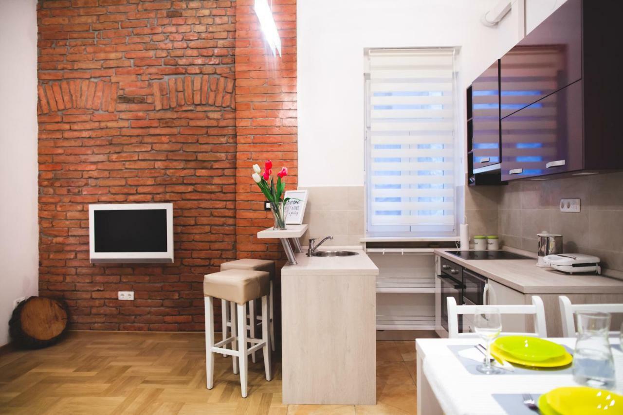 Clyra Apartment City Centar زغرب المظهر الخارجي الصورة